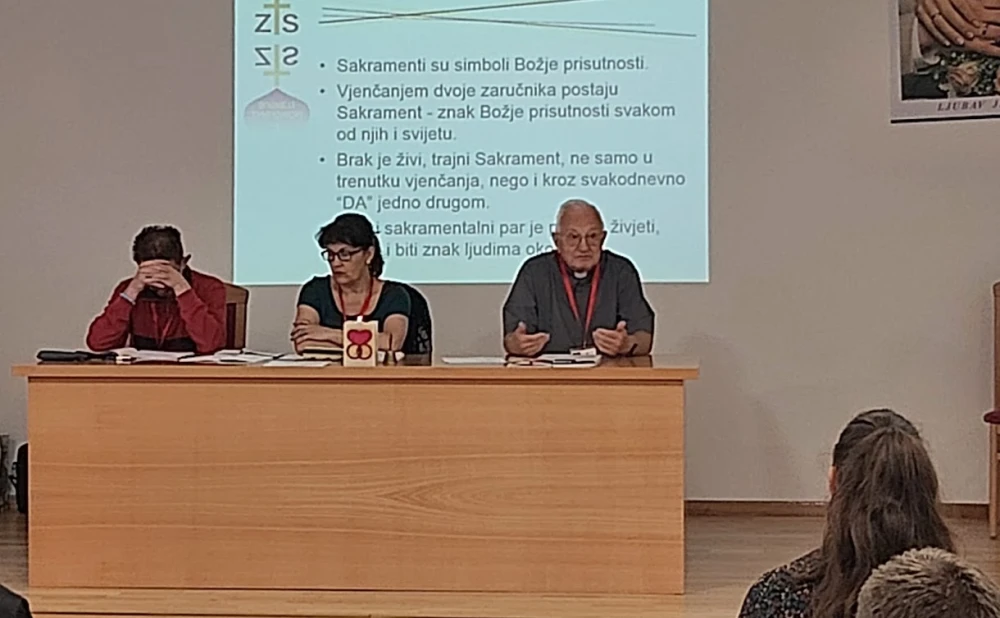 Pater Pero Sabolić: 'Tko gradi brak na osjećajima, gradi kuću na pijesku'