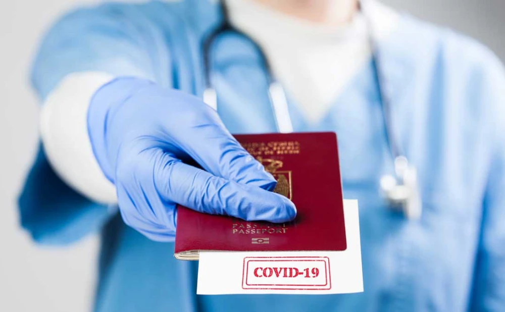 Uvođenje Covid-potvrda i prisilnog cijepljenja predstavlja kršenje zakona, Ustava i međunarodnog prava