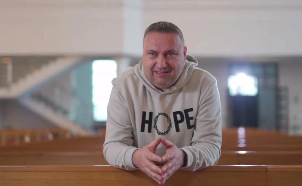 VIDEO 'Tvoje milosrđe' - novi hit Josipa Ćulumovića