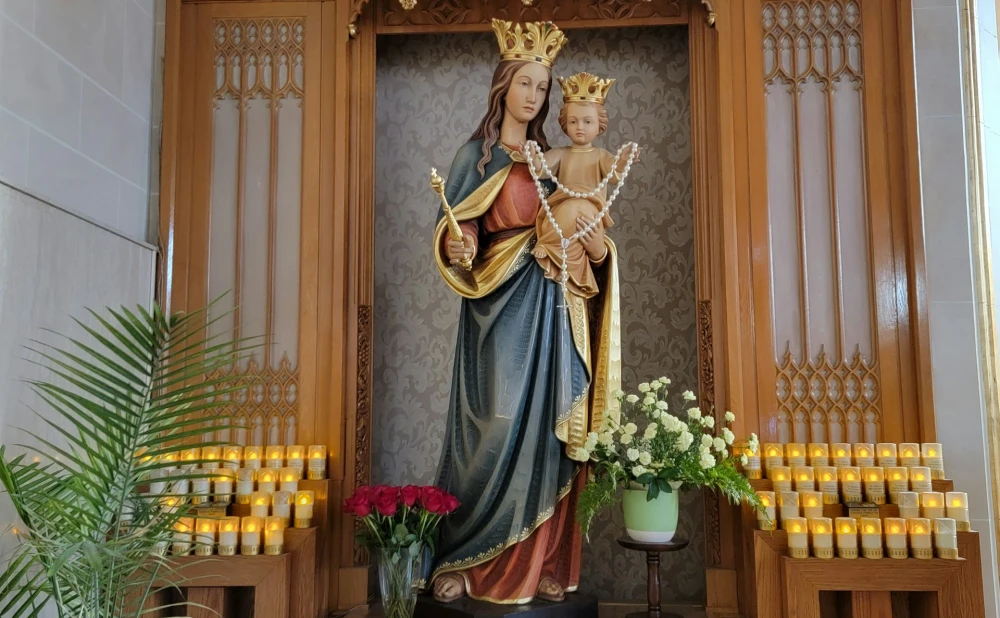 Blažena Djevica Marija od Svete Krunice