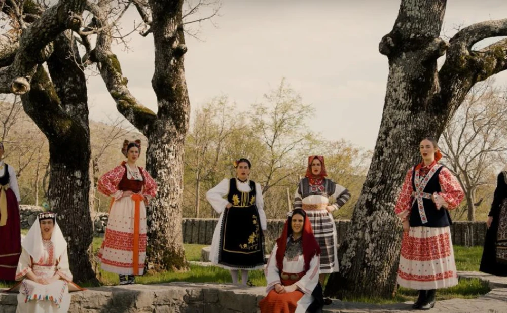 POSLUŠAJTE Nova izvedba etno skupine Didak