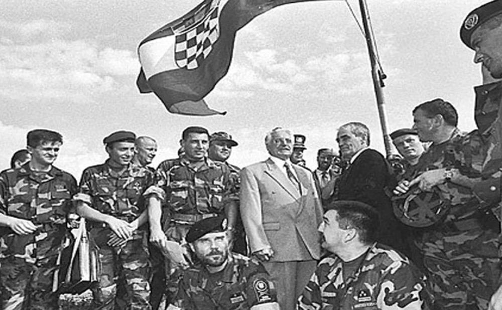 BRANITELJI, HVALA Kako je tekla operacija „Oluja“