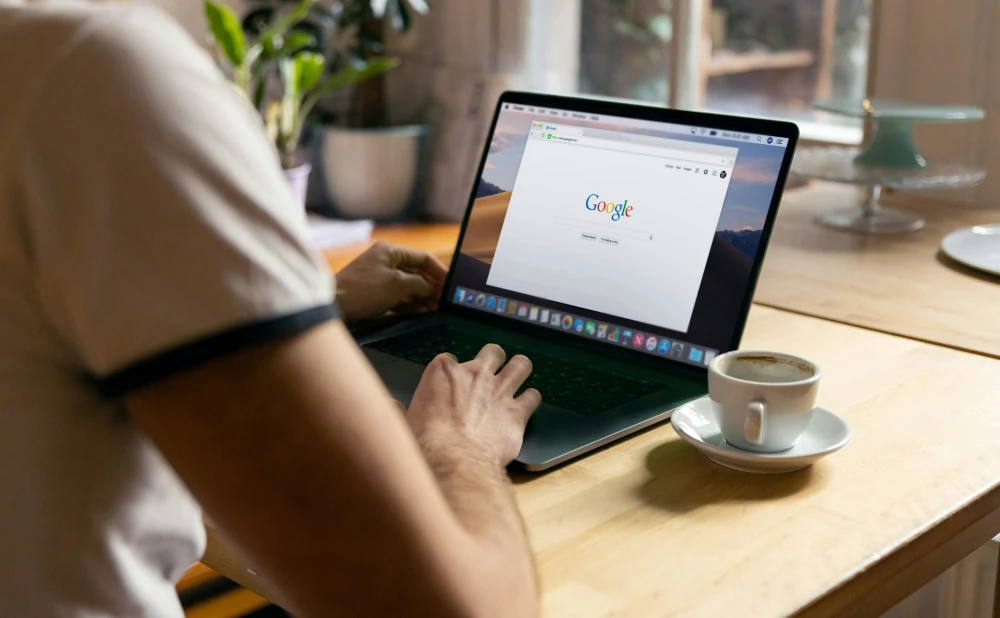 Zagovornici pobačaja žele prisiliti Google da sakrije rezultate pretraživanja za pobačaj