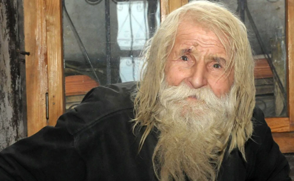 UGLEDAJMO SE Dobri Dobrev, siromašni svetac