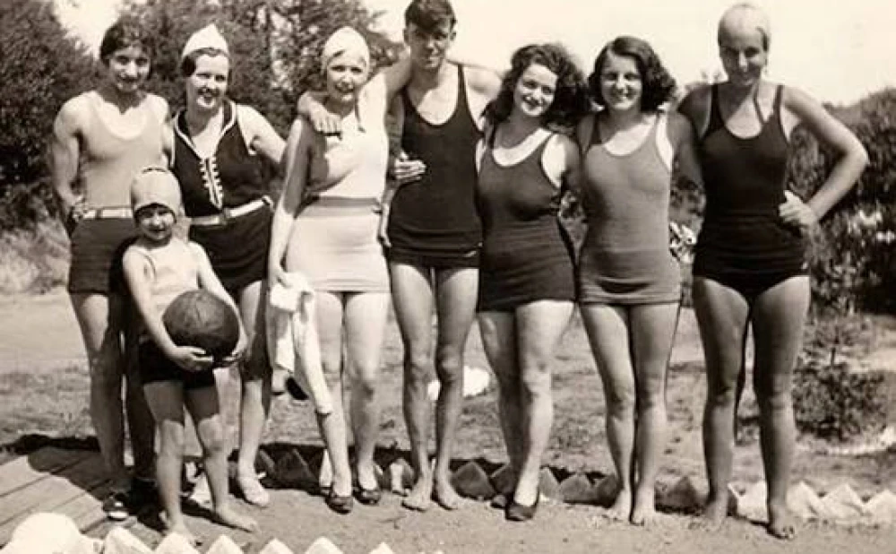 GDJE JE 'ZAPELO'? Čedno odijevanje i plaža ne idu zajedno