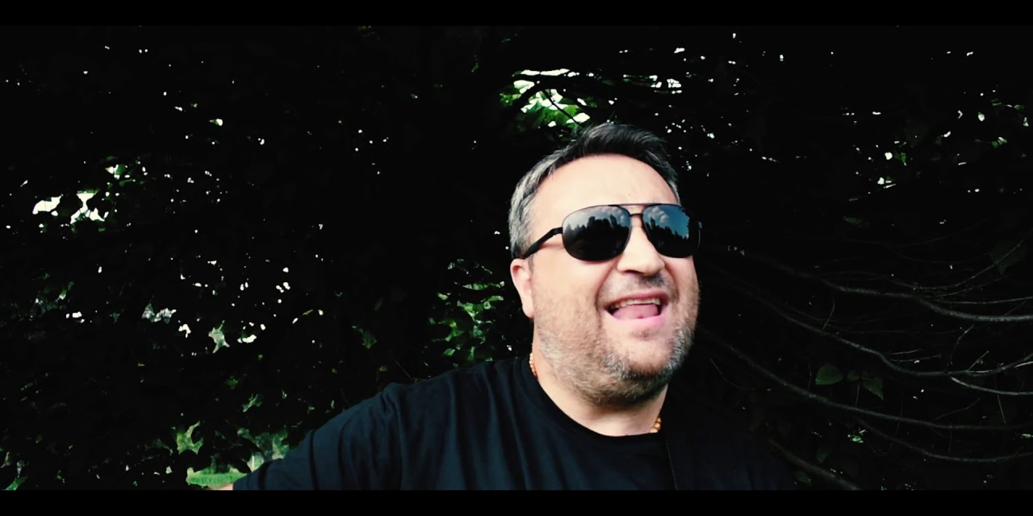 Nova pjesma i spot Josipa Ćulumovića - 'Odvaži se, sine'