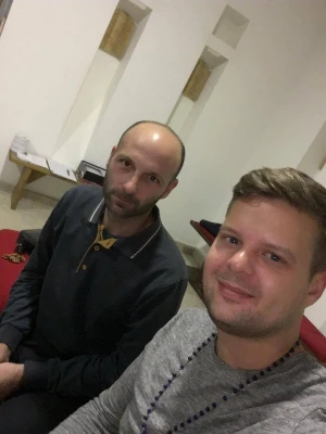 [PREMOĆNE FOTOGRAFIJE] Stotine muškaraca danas molilo za spas nerođene djece!