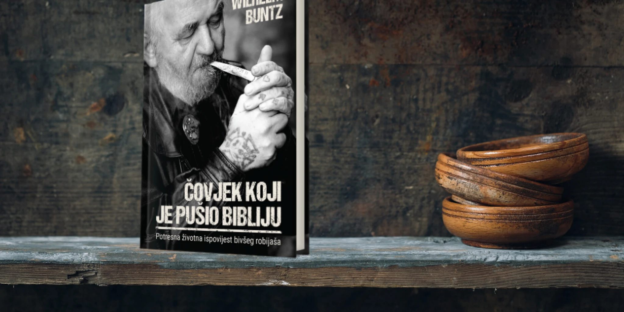 ČOVJEK KOJI JE PUŠIO BIBLIJU Potresna životna ispovijest bivšeg robijaša