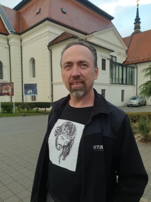 Veseljko Kralj: Vukovar - grad (malenih) heroja