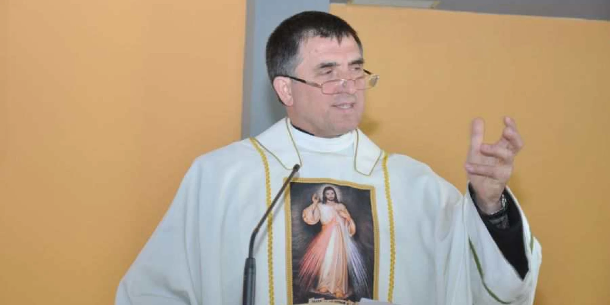 vlč. Anto Stjepanović: Mislio sam da se samo pravite važni moleći javno, a onda sam uz vas vidio Gospu