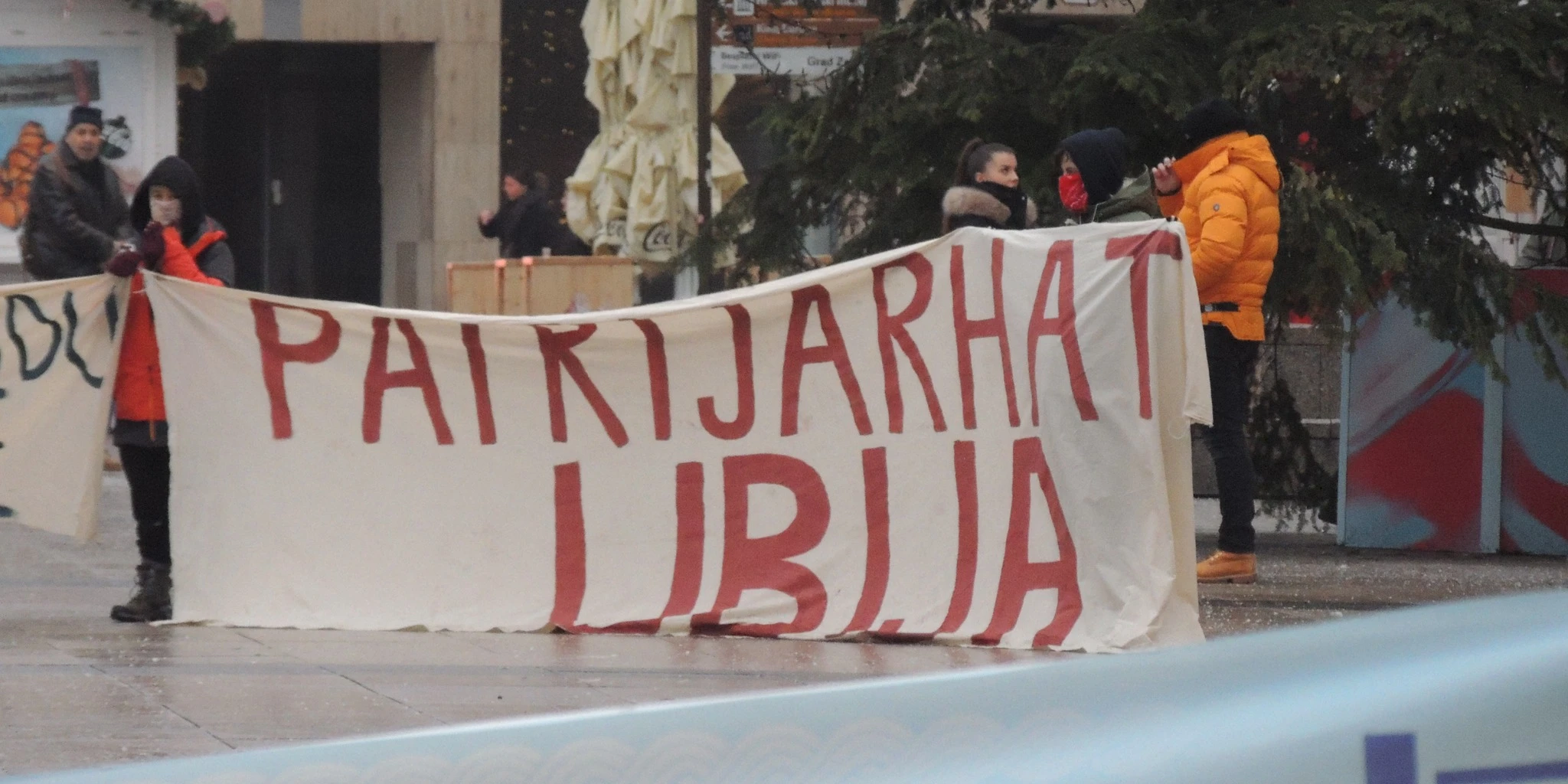Hrvatski protestanti pridružili se osudi napada na molitelje na Trgu
