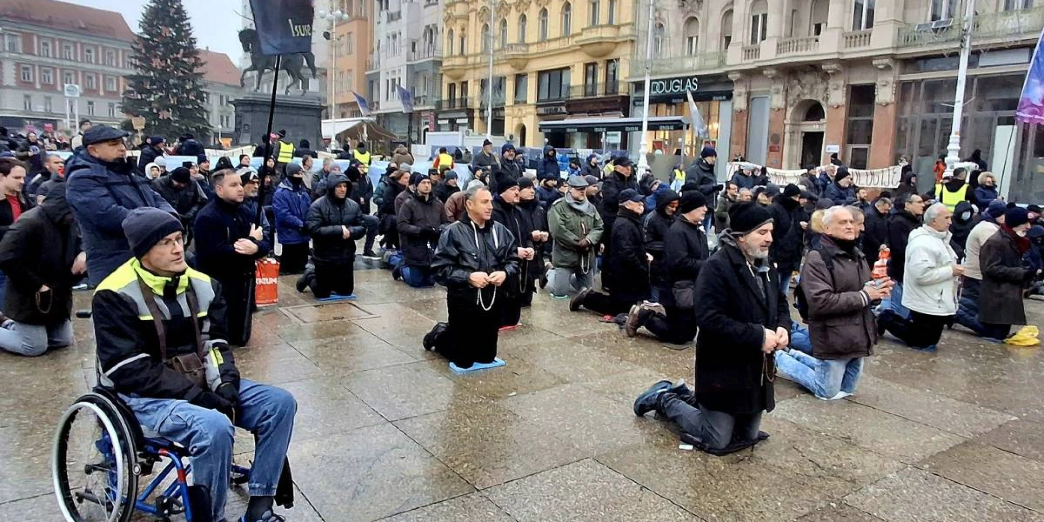 ZAŠTITIMO MOLITELJE Uključimo se u zagovornu mrežu za molitelje na trgovima
