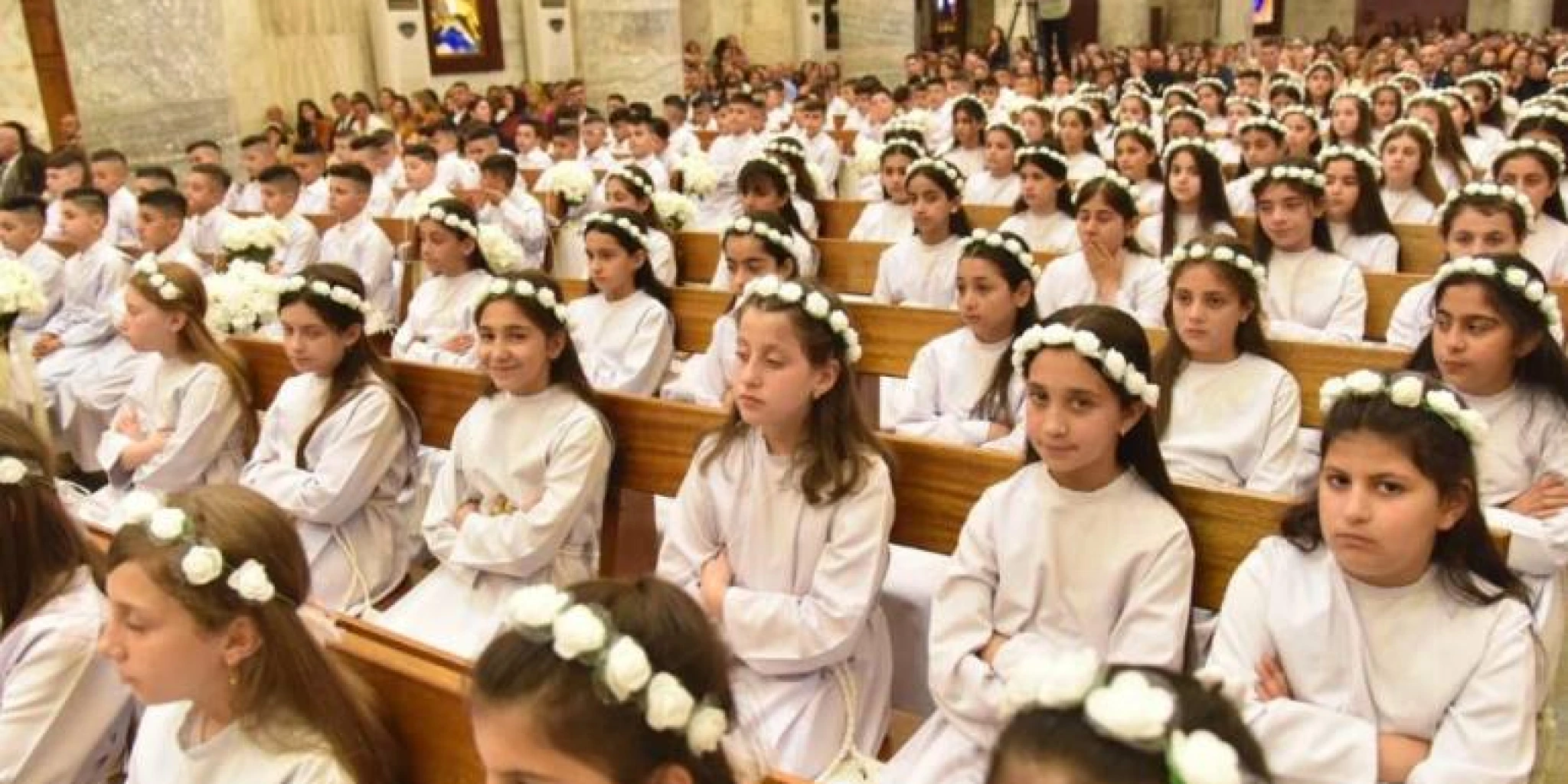 UNATOČ RATNIM ZBIVANJIMA U Qaraqoshu pričešćeno više od 450 djece