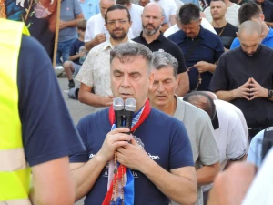 FOTO & VIDEO Održana najposjećenija i najmirnija prva subota u mjesecu na Trgu