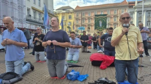 FOTO & VIDEO Usprkos kiši održana još jedna prva subota u mjesecu na Trgu