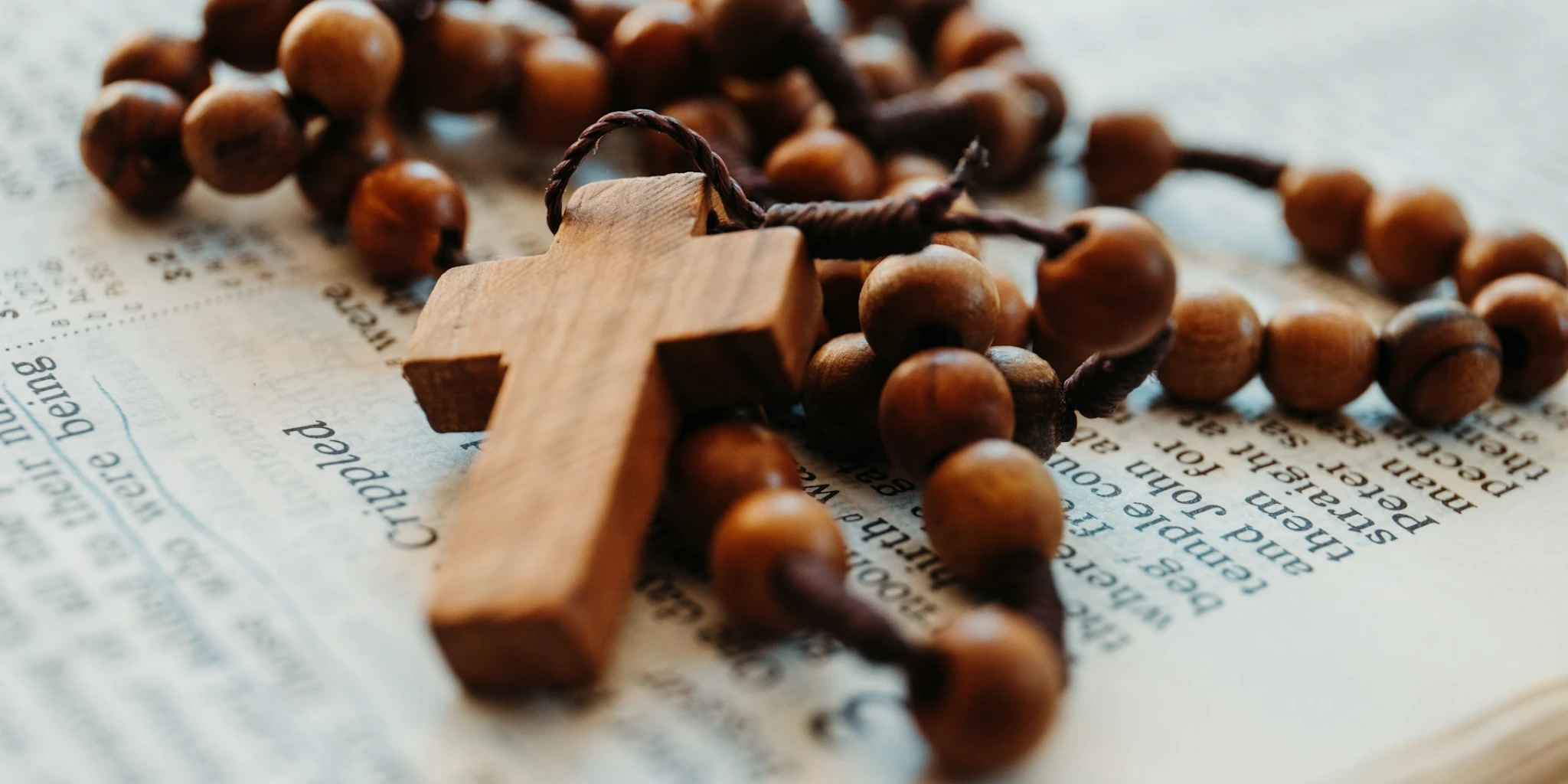 15 GOSPINIH OBEĆANJA Ako moliš krunicu…