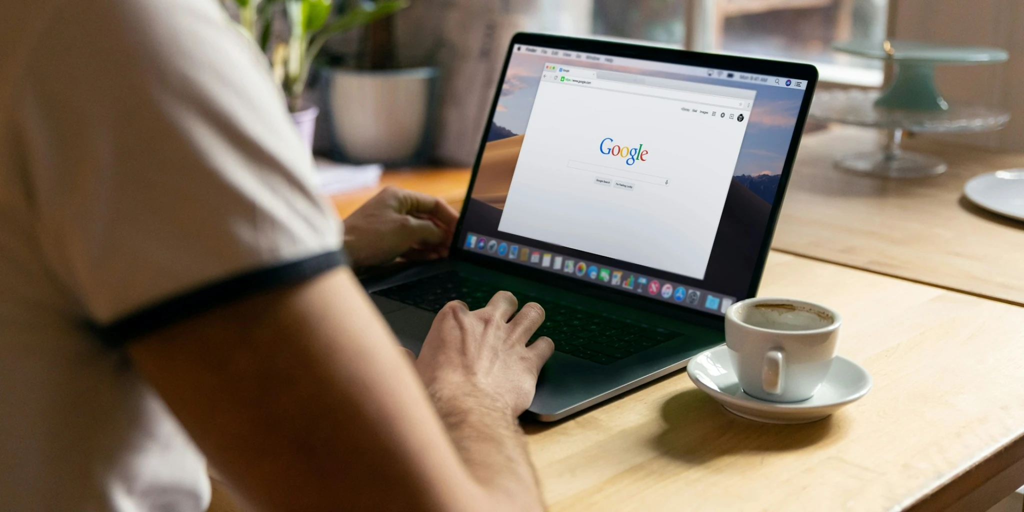Zagovornici pobačaja žele prisiliti Google da sakrije rezultate pretraživanja za pobačaj