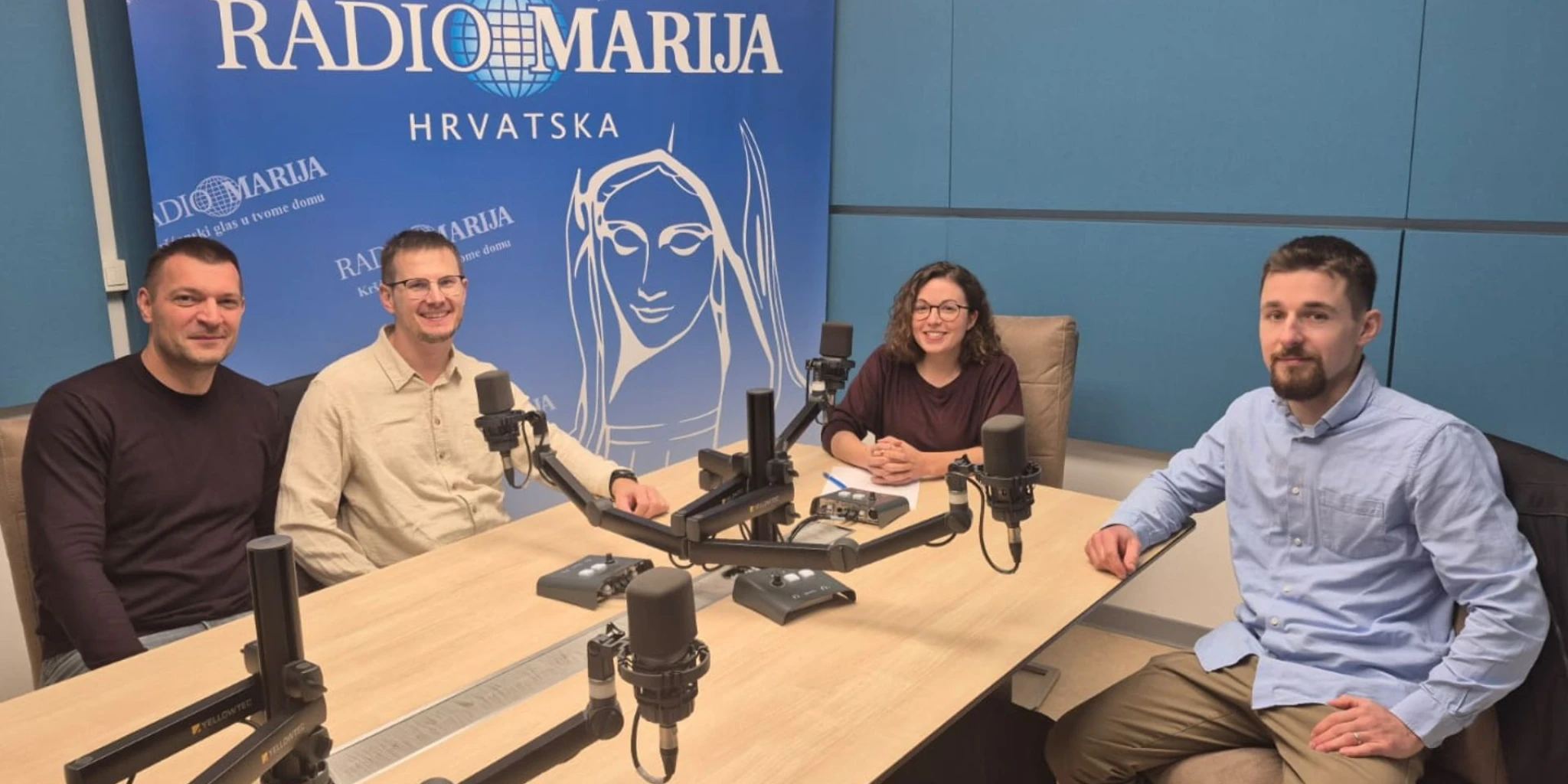 Vitezovi Bezgrešnog Srca Marijina gostovali su na Radio Mariji