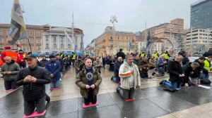 FOTO & VIDEO Održana posljednja ovogodišnja javna molitva krunice u Zagrebu