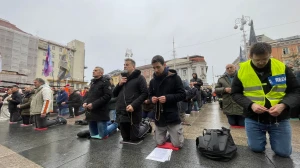 FOTO & VIDEO Održana posljednja ovogodišnja javna molitva krunice u Zagrebu