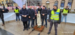 FOTO & VIDEO Održana posljednja ovogodišnja javna molitva krunice u Zagrebu
