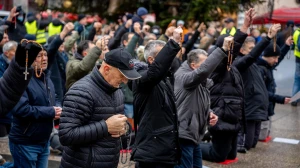 FOTO/VIDEO Nove nakane i pun Trg na prvoj ovogodišnjoj krunici muškaraca