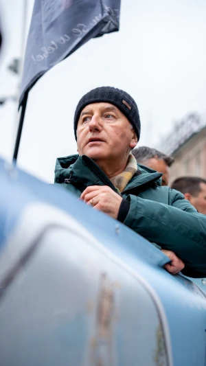 FOTO/VIDEO Nove nakane i pun Trg na prvoj ovogodišnjoj krunici muškaraca