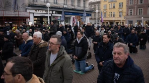 FOTO & VIDEO Najposjećenija javna molitva krunice muškaraca u Zagrebu u ovoj godini
