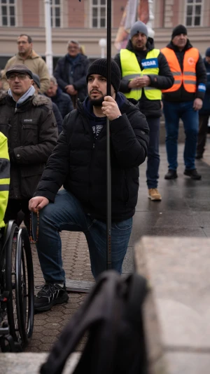 FOTO & VIDEO Najposjećenija javna molitva krunice muškaraca u Zagrebu u ovoj godini