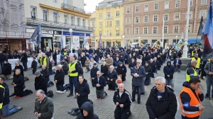 HRVATSKA GORI Ovako se molilo jučer diljem Lijepe Naše