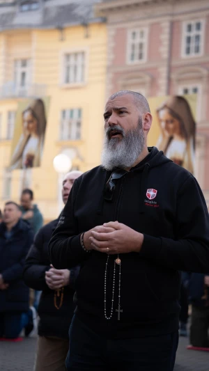 FOTO & VIDEO Još jedna milosna prva subota u Zagrebu