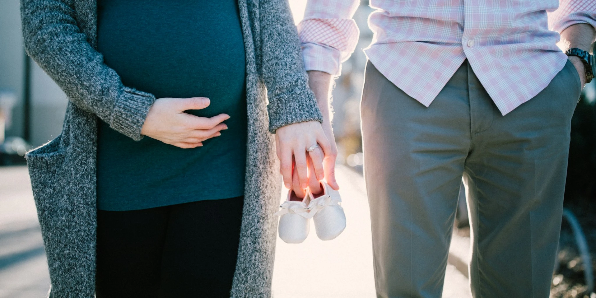 ZNANSTVENO DOKAZANO Za vrijeme trudnoće i muškarci doživljavaju hormonalne promjene