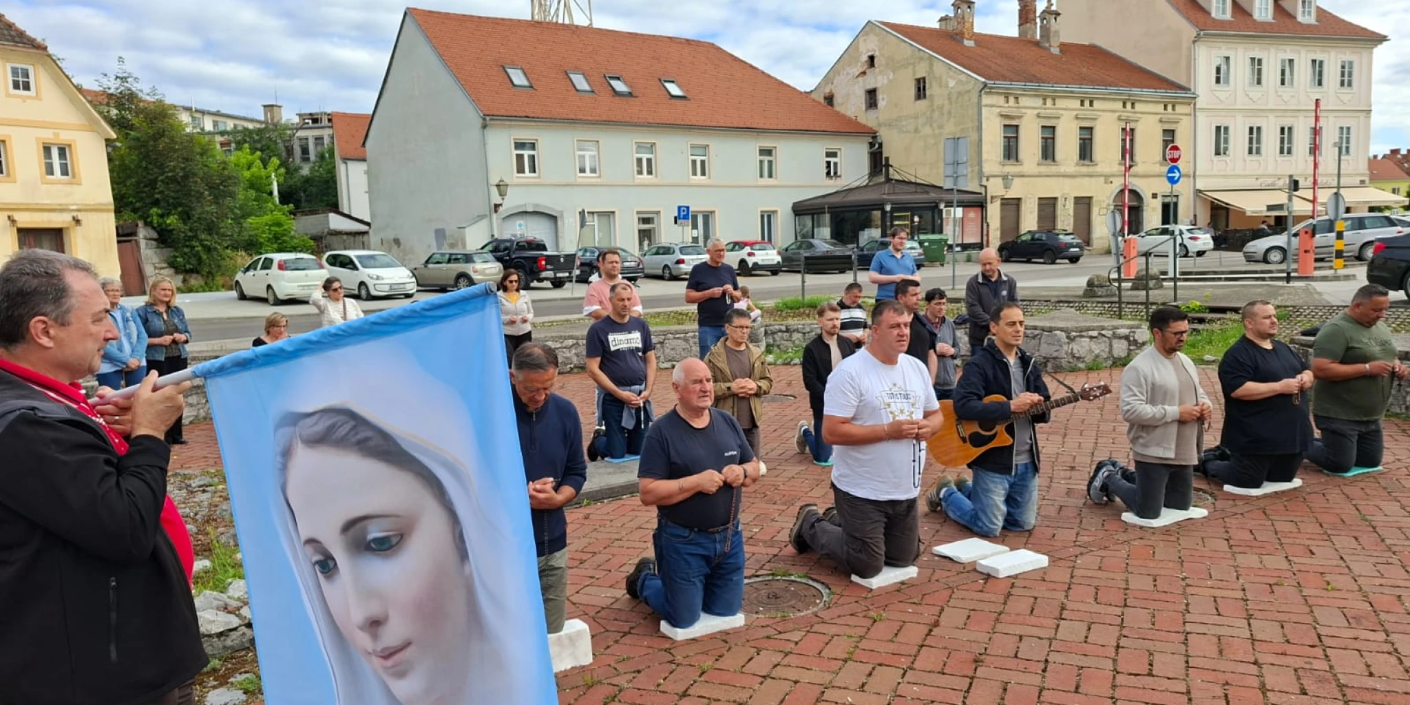 MOĆNO Ovako su muškarci na prvu subotu molili diljem Hrvatske i inozemstva