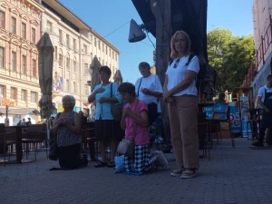 FOTO/VIDEO U Zagrebu održana srpanjska molitva krunice s marijanskom procesijom