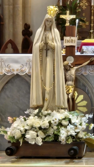 FOTO/VIDEO U Zagrebu održana srpanjska molitva krunice s marijanskom procesijom