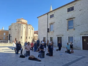 FOTOGALERIJA Muškarci molili krunicu diljem Hrvatske, ali i u inozemstvu