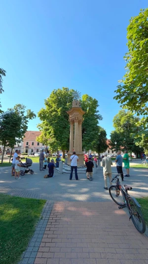 FOTOGALERIJA Ove subote naši muškarci molili krunicu u Hrvatskoj i inozemstvu