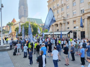 FOTOGALERIJA Ove subote naši muškarci molili krunicu u Hrvatskoj i inozemstvu