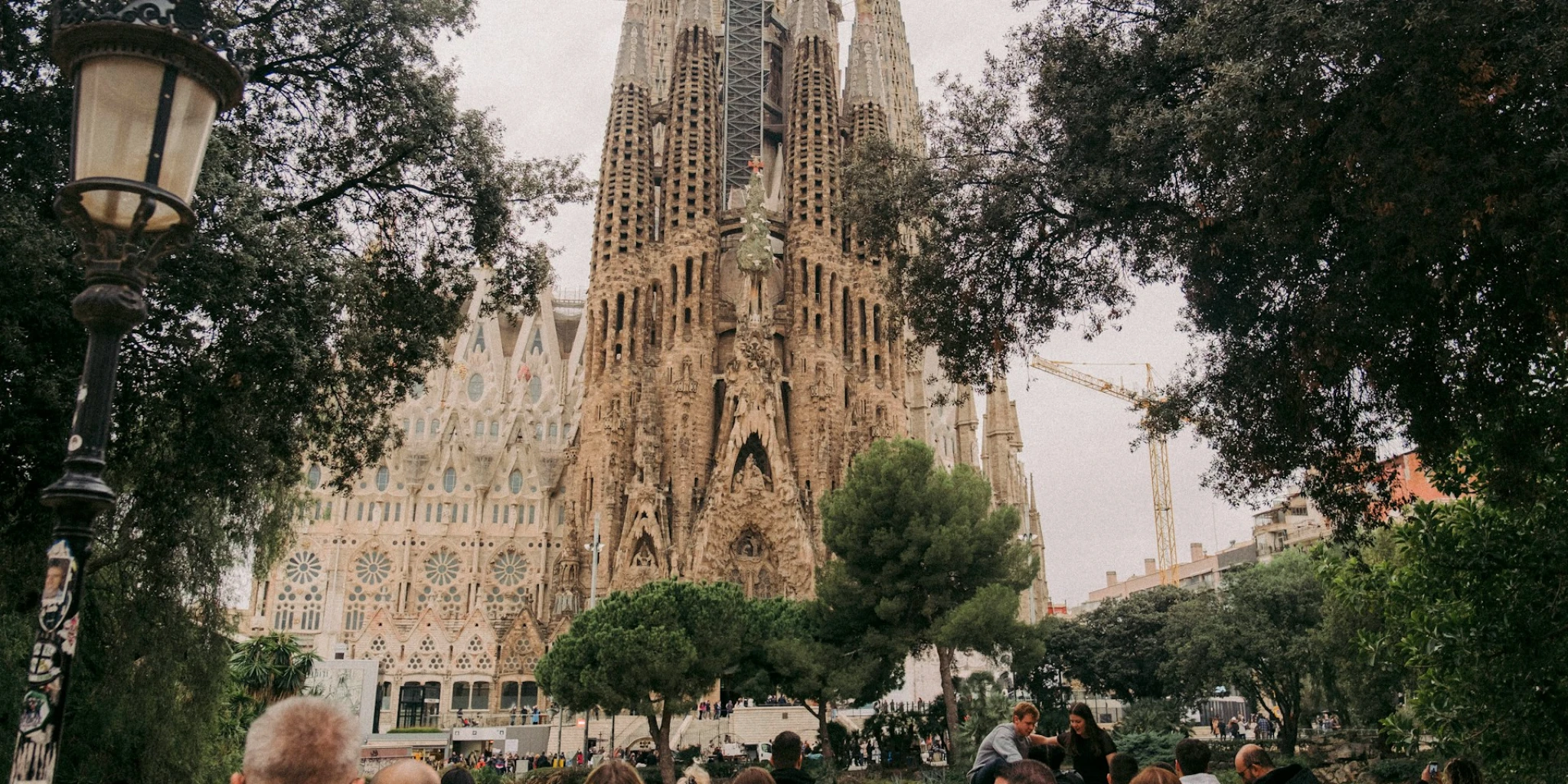 SAGRADA FAMILIA Svaki od 18 tornjeva ima svoju priču
