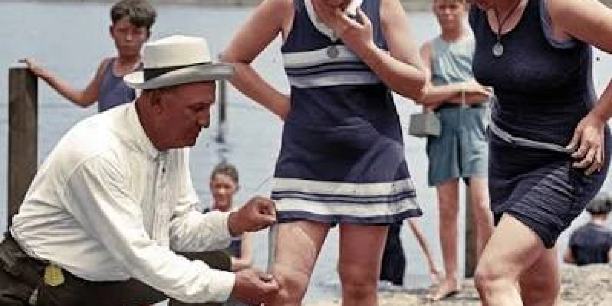 GDJE JE 'ZAPELO'? Čedno odijevanje i plaža ne idu zajedno