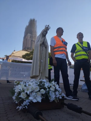 FOTO/VIDEO Održana rujanska javna molitva krunice u Zagrebu