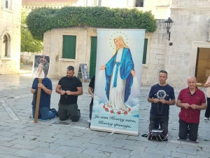 FOTOGALERIJA I ove prve subote naši muškarci molili krunicu u Hrvatskoj i inozemstvu