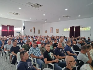 Kardinal Puljić posvetio preko 200 muškaraca Bezgrešnom Srcu Marijinu