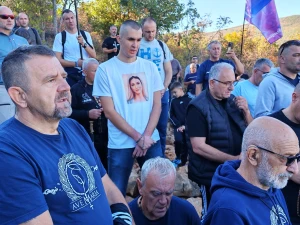Kardinal Puljić posvetio preko 200 muškaraca Bezgrešnom Srcu Marijinu