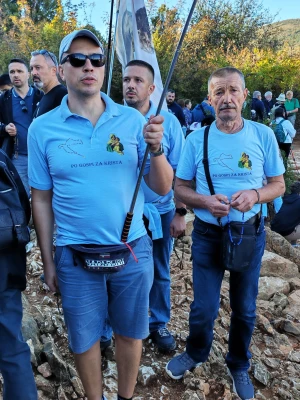 Kardinal Puljić posvetio preko 200 muškaraca Bezgrešnom Srcu Marijinu