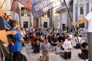 FOTOGALERIJA I ove prve subote naši muškarci molili krunicu u Hrvatskoj i inozemstvu