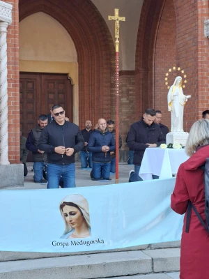 FOTOGALERIJA I ove prve subote naši muškarci molili krunicu u Hrvatskoj i inozemstvu