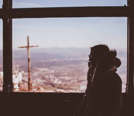 Svjedočanstvo: ‘Jednog sam dana otkrila da moj muž gleda pornografiju i da mu ja nisam dovoljna.’