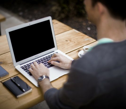 Dosada, izolacija i internet – recept za neuspjeh!