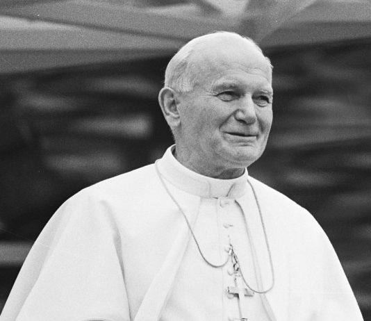 Josip Herceg: Sv. Ivan Pavao II. – ”Sav Tvoj”